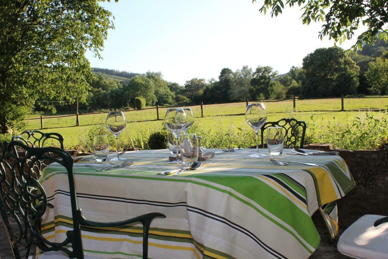 Auberge Du Val D'Aisne Fanzel ภายนอก รูปภาพ